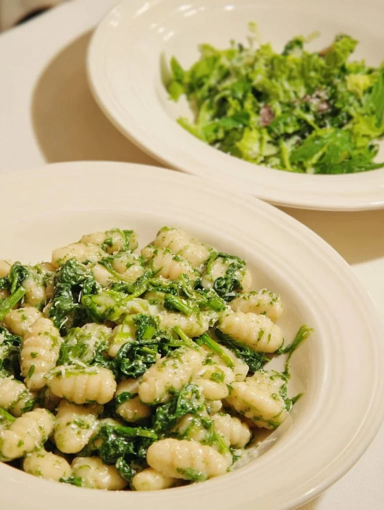 Domáce sardínske gnocchi malloreddus s paradajkovou omáčkou a bylinkami