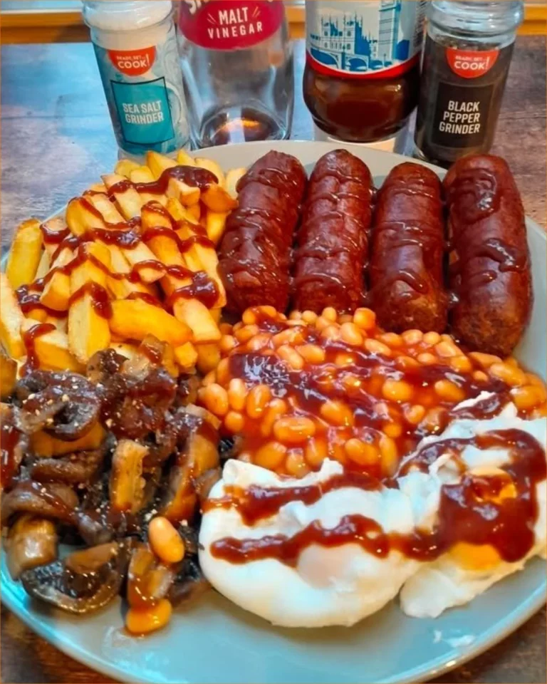 Poriadny CC brunch so širokým výberom jedál a príjemnou atmosférou.