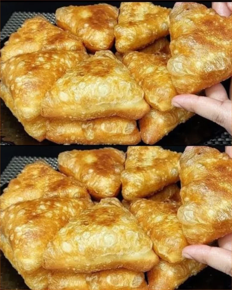 Rýchle kefírové palacinky podávané so sladkým ovocím