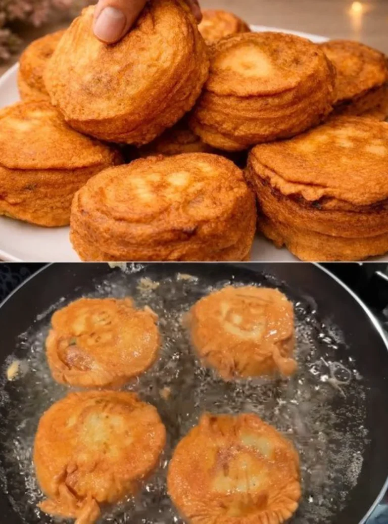 Vyprážané zemiakové guľôčky so syrom na tanieri